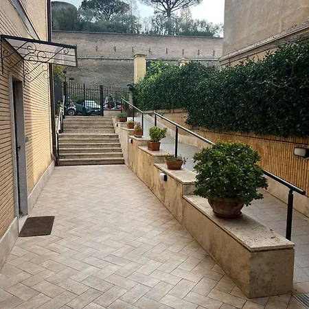 Vatican View Experience بيت ضيافة